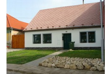 Чехія Chata Dolní Věstonice, Екстер'єр
